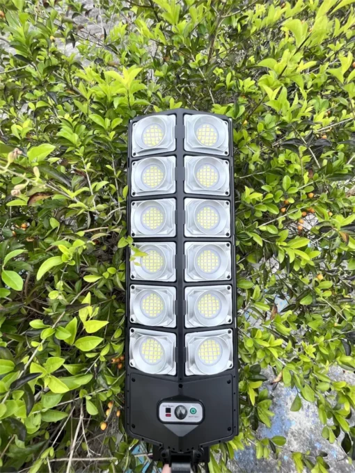7700LM Solar Led Light - Image 15
